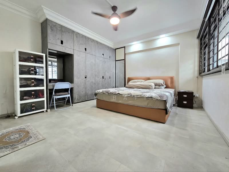 290B Bukit Batok Street 24, 290B Bukit Batok Street 24, 4 Bedrooms, 1,517 sqft, HDB Flat For Sale, by Taufik Batisah, 500154565 - Master Bedroom - PropertyGuru.com.sg