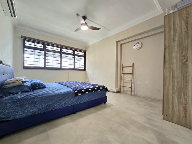 290B Bukit Batok Street 24, 290B Bukit Batok Street 24, 4 Bedrooms, 1,517 sqft, HDB Flat For Sale, by Taufik Batisah, 500154565 - Bedroom - PropertyGuru.com.sg