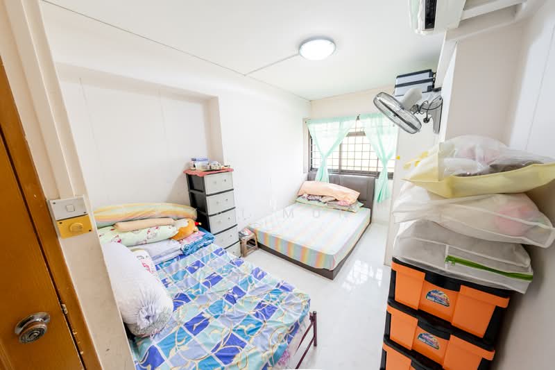 715 Woodlands Drive 70, 715 Woodlands Drive 70, 3 Bedrooms, 1,076 sqft, HDB Flat For Sale, by Kai Mun, 500154569 - Bedroom - PropertyGuru.com.sg