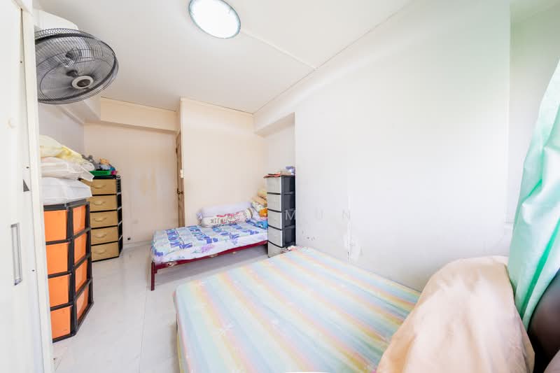 715 Woodlands Drive 70, 715 Woodlands Drive 70, 3 Bedrooms, 1,076 sqft, HDB Flat For Sale, by Kai Mun, 500154569 - Bedroom - PropertyGuru.com.sg