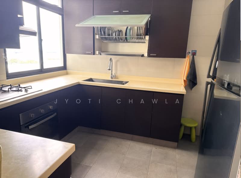 Mandarin Gardens, 7 Siglap Road, 3 Bedrooms, 1,572 sqft, Condominium For Sale, by Jyoti Chawla, 500154577 - Kitchen - PropertyGuru.com.sg