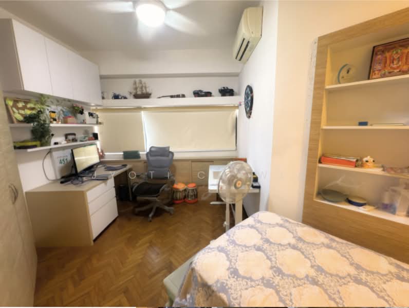 Mandarin Gardens, 7 Siglap Road, 3 Bedrooms, 1,572 sqft, Condominium For Sale, by Jyoti Chawla, 500154577 - Common Bedroom - PropertyGuru.com.sg