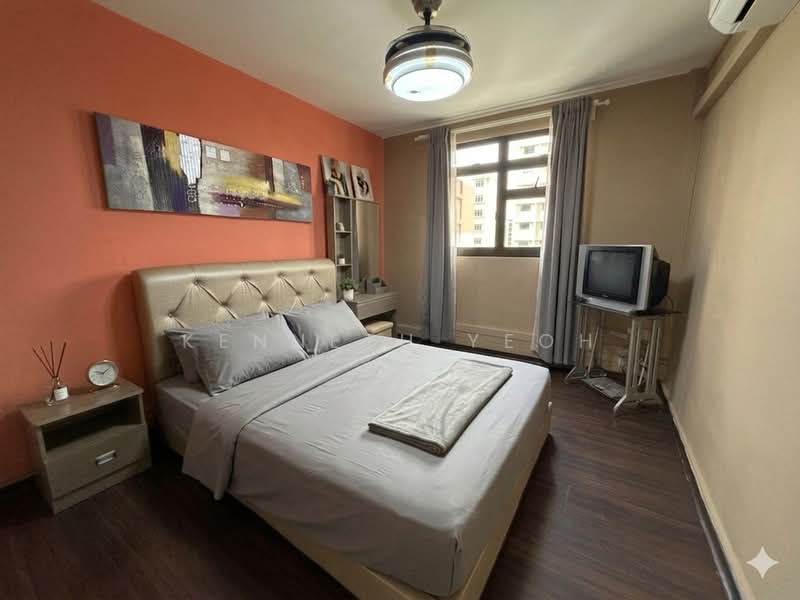 59 Lorong 5 Toa Payoh, 59 Lorong 5 Toa Payoh, 2 Bedrooms, 656 sqft, HDB Flat For Sale, by Kenneth Yeoh, 500154578 - Bedroom - PropertyGuru.com.sg