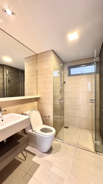 Woodhaven, 71 Woodgrove Avenue, 3 Bedrooms, 1,346 sqft, Condominium For Sale, by Bryan Cheng, 500154584 - Bathroom - PropertyGuru.com.sg