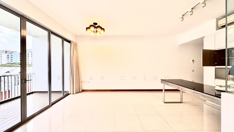 Woodhaven, 71 Woodgrove Avenue, 3 Bedrooms, 1,346 sqft, Condominium For Sale, by Bryan Cheng, 500154584 - Balcony - PropertyGuru.com.sg