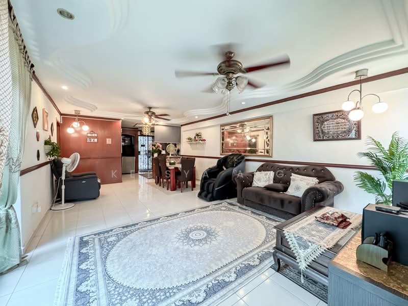 654 Senja Road, 654 Senja Road, 3 Bedrooms, 1,184 sqft, HDB Flat For Sale, by Keesya Ang, 500154585 - Living Room - PropertyGuru.com.sg