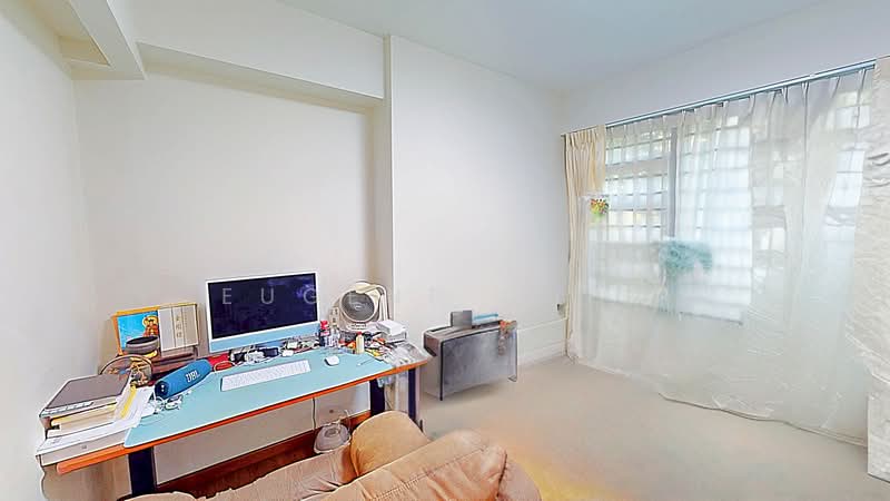 194A Bukit Batok West Avenue 6, 194A Bukit Batok West Avenue 6, 3 Bedrooms, 1,001 sqft, HDB Flat For Sale, by Eugene Chen, 500154604 - Study - PropertyGuru.com.sg