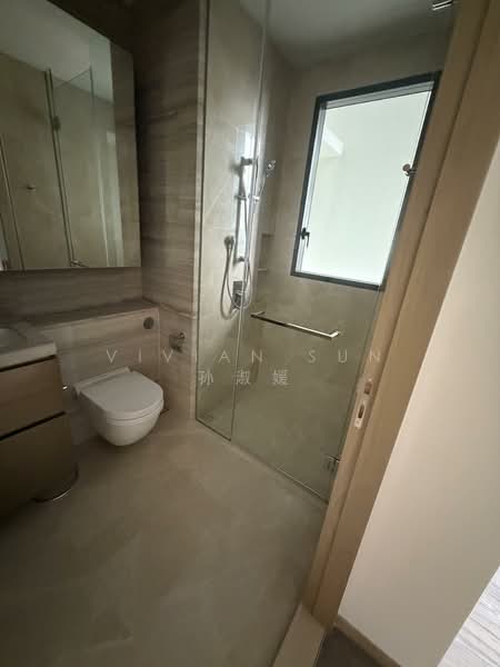 Klimt Cairnhill, 71 Cairnhill Road, 4 Bedrooms, 2,056 sqft, Condominium For Sale, by Vivian Sun 孙淑媛, 500154611 - Bathroom - PropertyGuru.com.sg
