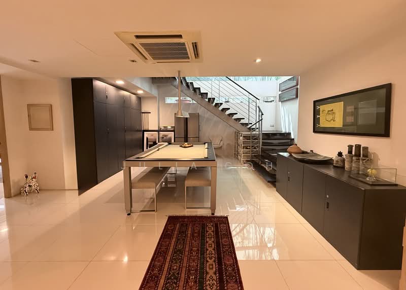 Wareham road, , 8 Bedrooms, 8,000 sqft, Detached House For Sale, by Julia Goh, 500154614 - Interior - PropertyGuru.com.sg