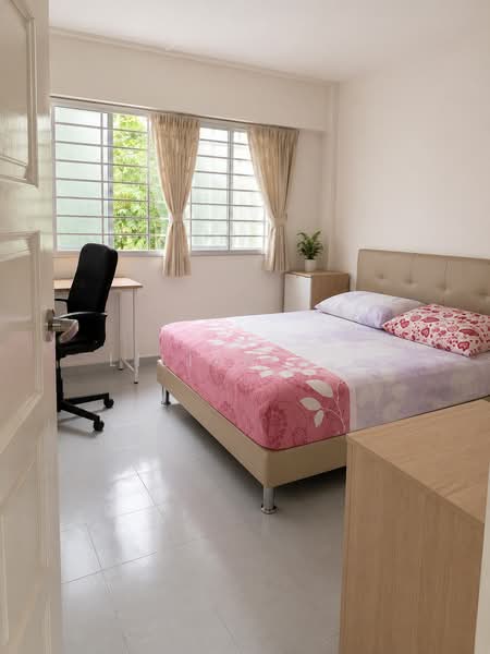 124 Pasir Ris Street 11, 124 Pasir Ris Street 11, 3 Bedrooms, 1,130 sqft, HDB Flat For Sale, by Lilian Sim, 500154617 - Bedroom - PropertyGuru.com.sg