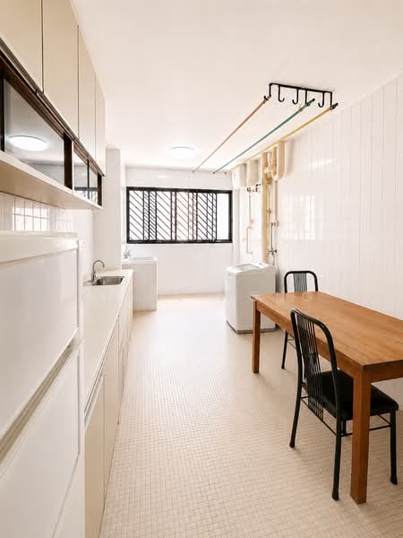 121 Ang Mo Kio Avenue 3, 121 Ang Mo Kio Avenue 3, 2 Bedrooms, 721 sqft, HDB Flat For Sale, by Kenji Wong, 500154620 - Interior - PropertyGuru.com.sg