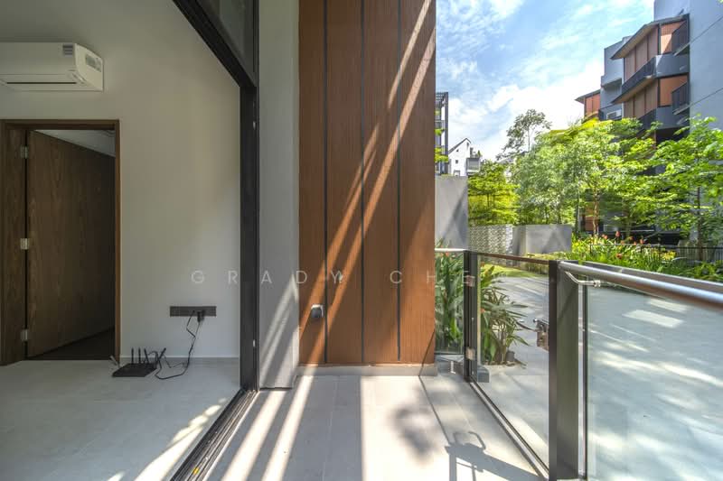 View at Kismis, 17 Lorong Kismis, 2 Bedrooms, 667 sqft, Condominium For Sale, by Grady Chew, 500154626 - Balcony - PropertyGuru.com.sg