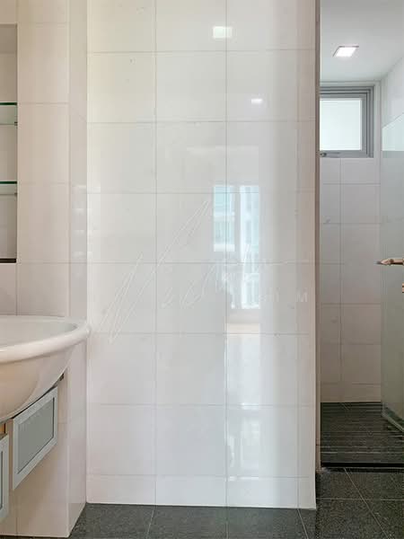 Caribbean at Keppel Bay, 46 Keppel Bay Drive, 3 Bedrooms, 1,335 sqft, Condominium For Rent, by Nicole Lim, 500154628 - Common Bathroom - PropertyGuru.com.sg