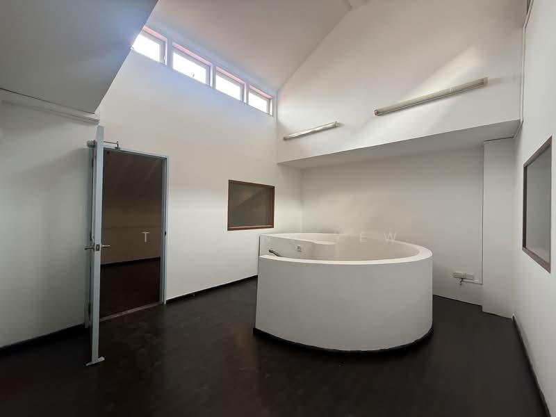 414A JOO CHIAT SHOPHOUSE LEVEL 2 DUPLEX, , 2,292 sqft, Shop / Shophouse For Rent, by Tiffany Yew, 500154632 - Interior - CommercialGuru.com.sg