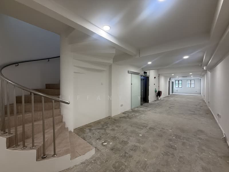 414A JOO CHIAT SHOPHOUSE LEVEL 2 DUPLEX, , 2,292 sqft, Shop / Shophouse For Rent, by Tiffany Yew, 500154632 - Interior - CommercialGuru.com.sg