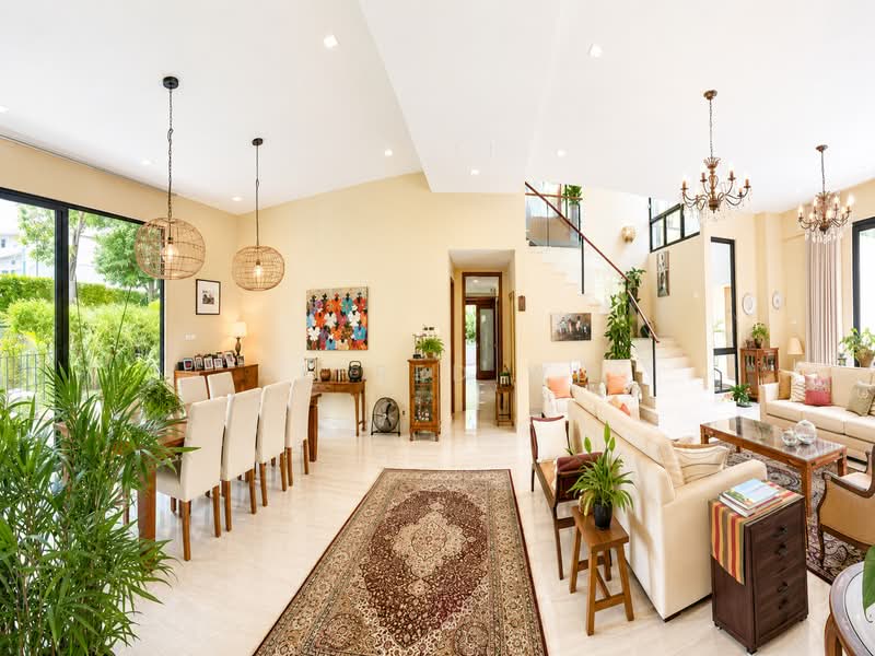 🏡 Prestig & Space at Oriole Crescent - 尊贵地段,宽阔空间,传承世家的理想府邸, , 7 Bedrooms, 15,000 sqft, Detached House For Sale, by Alfred Wu, 500154633 - Living Room - PropertyGuru.com.sg