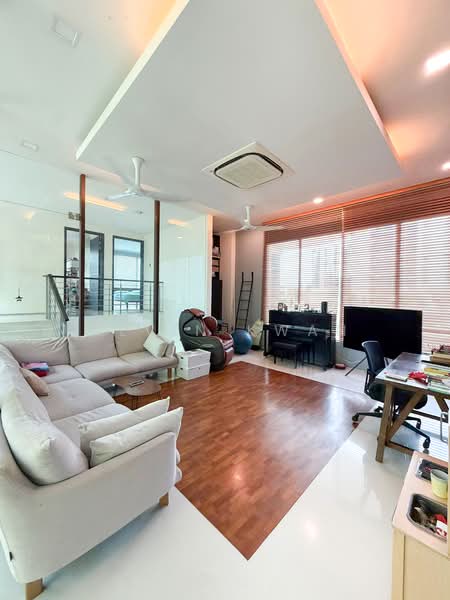 Wareham Road, , 6 Bedrooms, 8,000 sqft, Detached House For Sale, by Alvin Kwan, 500154635 - Study - PropertyGuru.com.sg