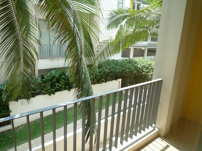 Lighthouse, 161 Jalan Loyang Besar, Changi Airport / Changi Village, 2 Bedrooms, 1,206 sqft, Condominium For Sale, by Ho Kwai Yuen, 500154642 - Balcony - PropertyGuru.com.sg