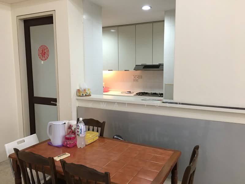 Lighthouse, 161 Jalan Loyang Besar, Changi Airport / Changi Village, 2 Bedrooms, 1,206 sqft, Condominium For Sale, by Ho Kwai Yuen, 500154642 - Kitchen - PropertyGuru.com.sg