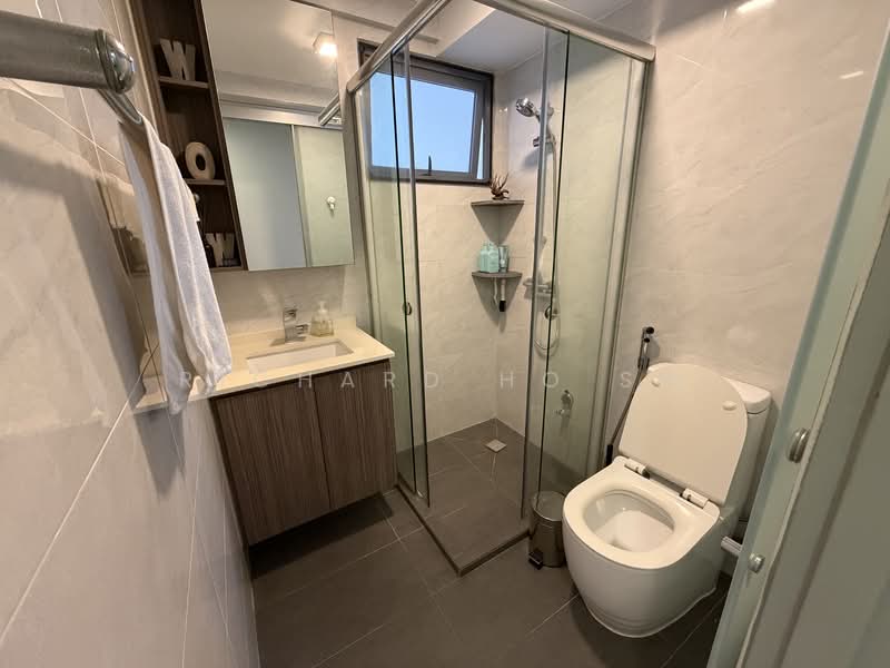 7 Boon Keng Road, 7 Boon Keng Road, 2 Bedrooms, 743 sqft, HDB Flat For Sale, by Richard Ho SW, 500154648 - Bathroom - PropertyGuru.com.sg
