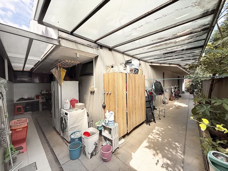 Nim Collection, Nim Terrace, 5 Bedrooms, 4,300 sqft, Terraced House For Sale, by Daryl Lock, 500154650 - Exterior - PropertyGuru.com.sg