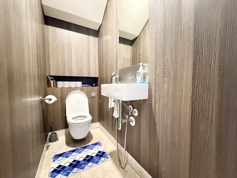 Nim Collection, Nim Terrace, 5 Bedrooms, 4,300 sqft, Terraced House For Sale, by Daryl Lock, 500154650 - Bathroom - PropertyGuru.com.sg