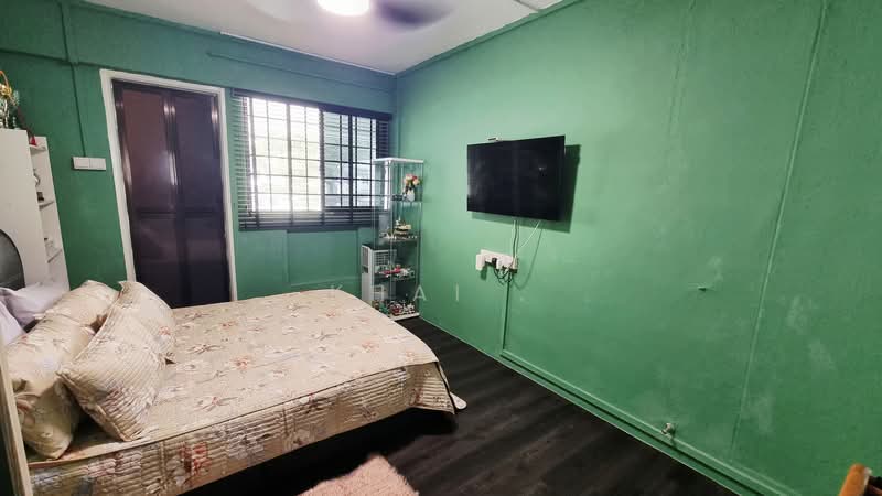 687 Hougang Street 61, 687 Hougang Street 61, 3 Bedrooms, 915 sqft, HDB Flat For Sale, by Khai ., 500154653 - Bedroom - PropertyGuru.com.sg