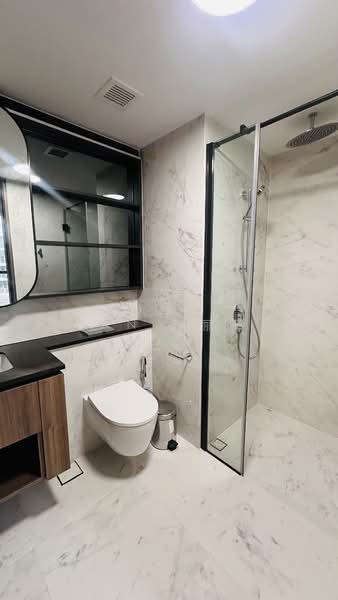 Sceneca Residence, Tanah Merah Kechil Link, 2 Bedrooms, 689 sqft, Condominium For Rent, by Grace Tan 陈丽玲, 500154658 - Bathroom - PropertyGuru.com.sg
