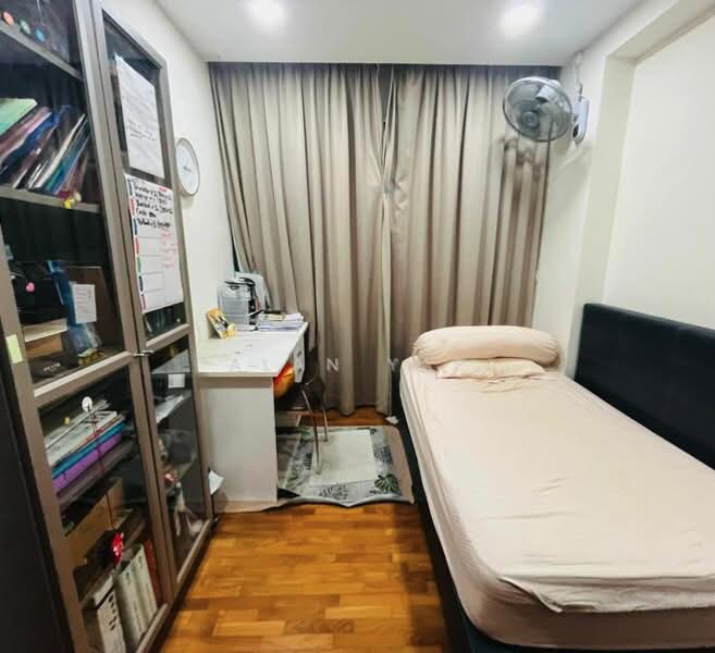 Riverparc Residence, 90 Punggol Drive, 3 Bedrooms, 1,981 sqft, Executive Condominium For Rent, by Alan Yap, 500154660 - Bedroom - PropertyGuru.com.sg