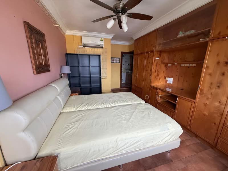 236 Compassvale Walk, 236 Compassvale Walk, 3 Bedrooms, 1,323 sqft, HDB Flat For Sale, by Pamela Goh, 500154666 - Bedroom - PropertyGuru.com.sg
