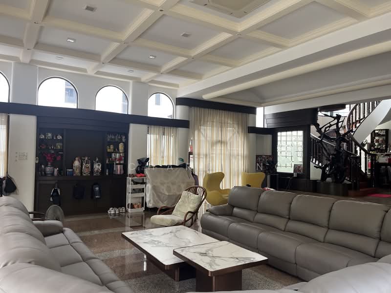 Kovan Estate, , 5 Bedrooms, 8,000 sqft, Detached House For Sale, by Richard Ong, 500154667 - Living Room - PropertyGuru.com.sg