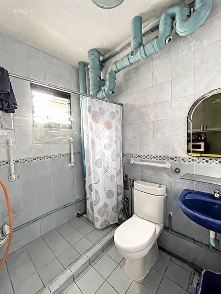 401 Admiralty Link, 401 Admiralty Link, 3 Bedrooms, 1,184 sqft, HDB Flat For Sale, by Elena Pang, 500154674 - Bathroom - PropertyGuru.com.sg
