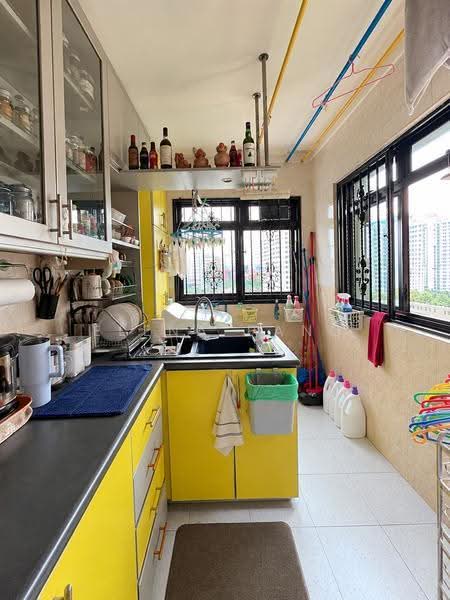 401 Admiralty Link, 401 Admiralty Link, Sembawang / Yishun, 3 Bedrooms, 1,184 sqft, HDB Flat For Sale, by Elena Pang, 500154674 - Kitchen - PropertyGuru.com.sg