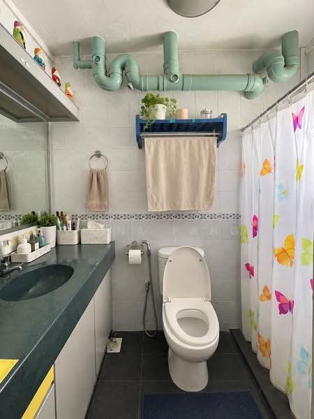 401 Admiralty Link, 401 Admiralty Link, Sembawang / Yishun, 3 Bedrooms, 1,184 sqft, HDB Flat For Sale, by Elena Pang, 500154674 - Bathroom - PropertyGuru.com.sg