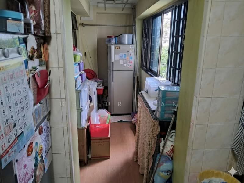 643 Woodlands Ring Road, 643 Woodlands Ring Road, 4 Bedrooms, 1,324 sqft, HDB Flat For Sale, by Ghafur Khan, 500154676 - Kitchen - PropertyGuru.com.sg