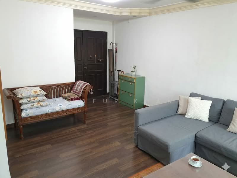643 Woodlands Ring Road, 643 Woodlands Ring Road, 4 Bedrooms, 1,324 sqft, HDB Flat For Sale, by Ghafur Khan, 500154676 - Living Room - PropertyGuru.com.sg