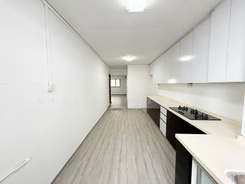 137 Lorong Ah Soo, 137 Lorong Ah Soo, 3 Bedrooms, 1,119 sqft, HDB Flat For Sale, by Gary Seah Zhang Feng, 500154681 - Kitchen - PropertyGuru.com.sg