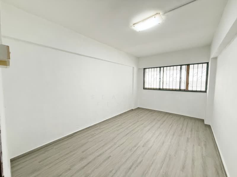 137 Lorong Ah Soo, 137 Lorong Ah Soo, 3 Bedrooms, 1,119 sqft, HDB Flat For Sale, by Gary Seah Zhang Feng, 500154681 - Interior - PropertyGuru.com.sg