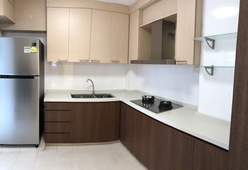 5 Holland Close, 5 Holland Close, 3 Bedrooms, 1,130 sqft, HDB Flat For Sale, by Carel Tham, 500154684 - Kitchen - PropertyGuru.com.sg