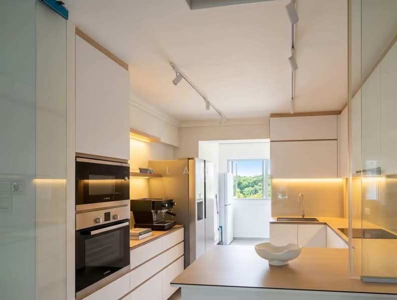 448 Bright Hill Drive, 448 Bright Hill Drive, 3 Bedrooms, 1,130 sqft, HDB Flat For Sale, by Alan ., 500154709 - Kitchen - PropertyGuru.com.sg
