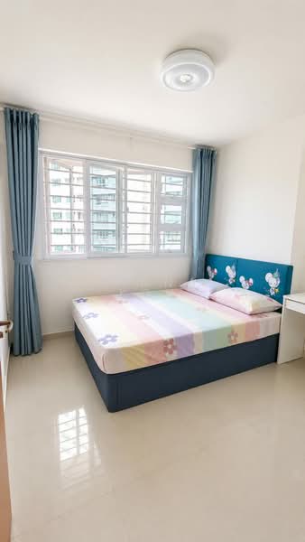 185C Woodlands Street 13, 185C Woodlands Street 13, 2 Bedrooms, 732 sqft, HDB Flat For Sale, by Minna Koh, 500154715 - Bedroom - PropertyGuru.com.sg