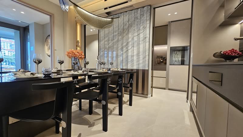Union Square Residences, 28 Havelock Road,, 4 Bedrooms, 1,518 sqft, Condominium For Sale, by Vanessa Lee, 500154734 - Dining Room - PropertyGuru.com.sg