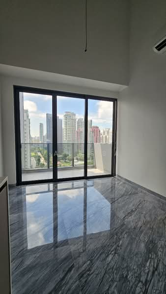 Grange 1866, 74 Grange Rd, 1 Bedroom, 700 sqft, Condominium For Sale, by Vanessa Lee, 500154738 - Balcony - PropertyGuru.com.sg