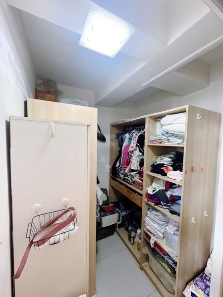 656B Jurong West Street 61, 656B Jurong West Street 61, 4 Bedrooms, 1,431 sqft, HDB Flat For Sale, by Mark Yeo (杨复中), 500154748 - Master Bedroom Walkthrough - PropertyGuru.com.sg