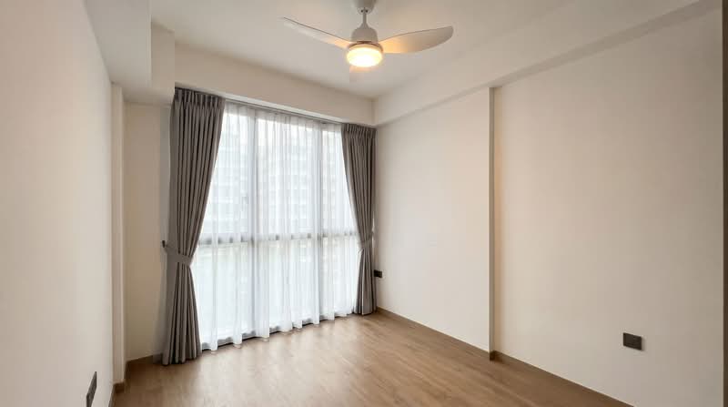 Sceneca Residence, Tanah Merah Kechil Link, 2 Bedrooms, 753 sqft, Condominium For Sale, by Jay Ng, 500154753 - Master Room - PropertyGuru.com.sg