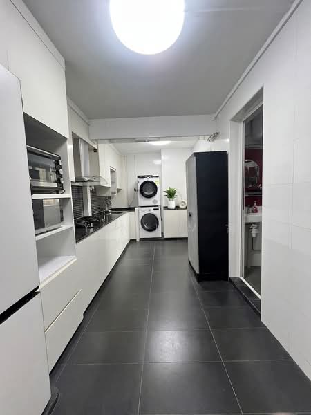 101 Ah Hood Road, 101 Ah Hood Road, 3 Bedrooms, 1,270 sqft, HDB Flat For Sale, by Kayla Lim 芮名, 500154769 - Kitchen - PropertyGuru.com.sg