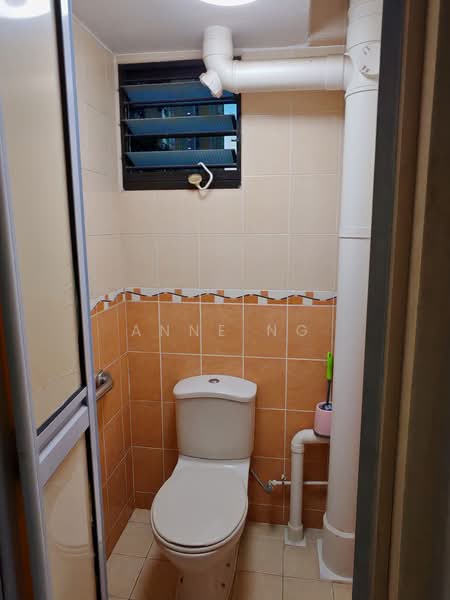 648 Ang Mo Kio Avenue 5, 648 Ang Mo Kio Avenue 5, 3 Bedrooms, 1,302 sqft, HDB Flat For Rent, by Anne Ng, 500154771 - PropertyGuru.com.sg