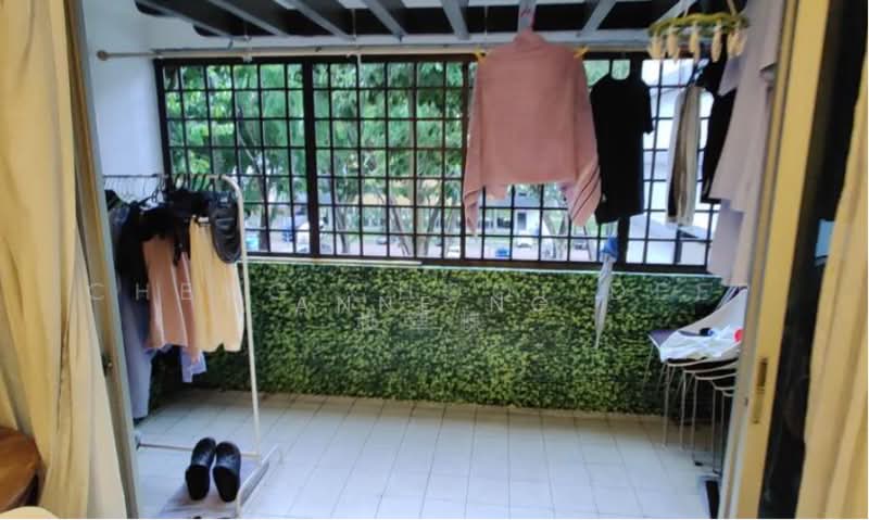 648 Ang Mo Kio Avenue 5, 648 Ang Mo Kio Avenue 5, 3 Bedrooms, 1,302 sqft, HDB Flat For Rent, by Anne Ng, 500154771 - Balcony - PropertyGuru.com.sg