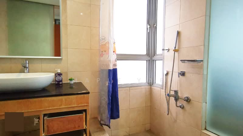 The Lakeshore, 29 Jurong West Street 41, Room Rental, 150 sqft, Condominium For Rent, by Maple Yap, 500154801 - MBR5 (2) Bathroom - PropertyGuru.com.sg
