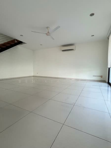 Jalan gendang, , 4 Bedrooms, 2,600 sqft, Semi-Detached House For Rent, by Ben XIA 夏天鹏, 500154808 - Living Room - PropertyGuru.com.sg
